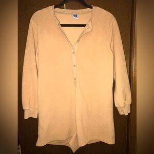 ••4/$20 CLOTHING SALE•• Fleece Henley Pajama Romper Women’s Size Extra Small